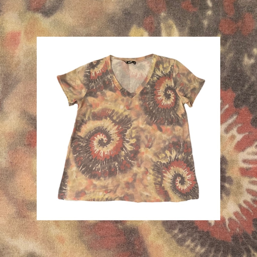 Heimish Spiral Tie-Dye Short Sleeve Top Size M
